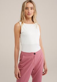 WE Fashion Top - white