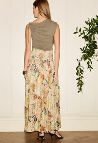 Next DROP WAIST - Jupe longue - cream sparkle