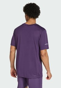 adidas Performance ESSENTIALS HOLIDAY PACK - Camiseta deportiva - aurora plum