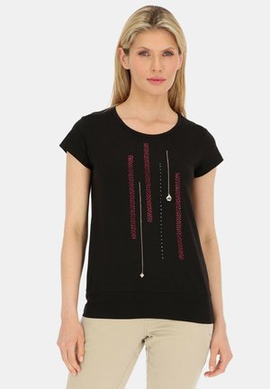 - T-shirt z nadrukiem