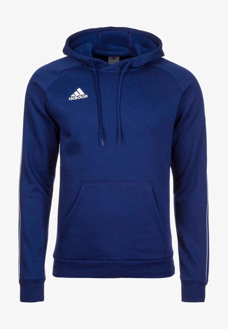 Námořnická modrá mikina Adidas s kapucí na šňůrku, přední kapsou, žebrovanými manžetami a lemem a bílým logem na hrudi. Hladká textilie.