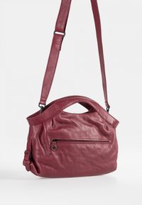 Aunts & Uncles MRS MACARON - Handtasche - bohemian red