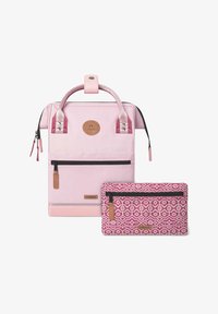 Unselected, assouan pink