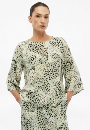 s.Oliver BLUSE - Blouse - helles türkis