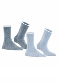 Deux paires de chaussettes rayées dans des couleurs bleu foncé et bleu clair. Chacune a un bord blanc et une texture lisse, avec de fines rayures verticales.