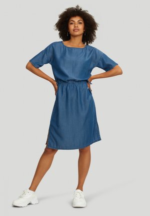 SUKIENKA - Sukienka jeansowa - medium blue jeans