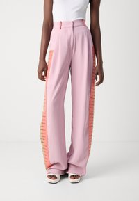 Heathe REMILEKUN TROUSERS - Nohavice - purple/multicolour