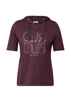 Maroon hoodie with short sleeves and drawstrings. Features a graphic print of "CURIOUS MIND" in shades of beige and white. Soft fabric texture.