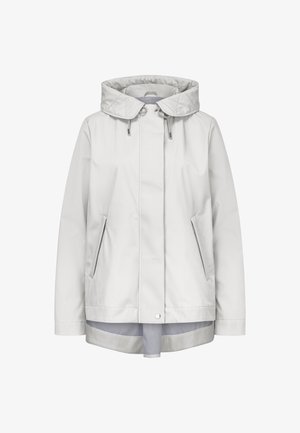 Hellgraue wasserdichte Jacke mit Kapuze, Frontreißverschluss, zwei Seitentaschen und einem geschichteten Design. Glatte Textur und einfache Verarbeitung.