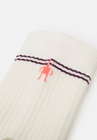 Smartwool HIKE LIGHT CUSHION CREW - Calcetines de deporte - offwhite