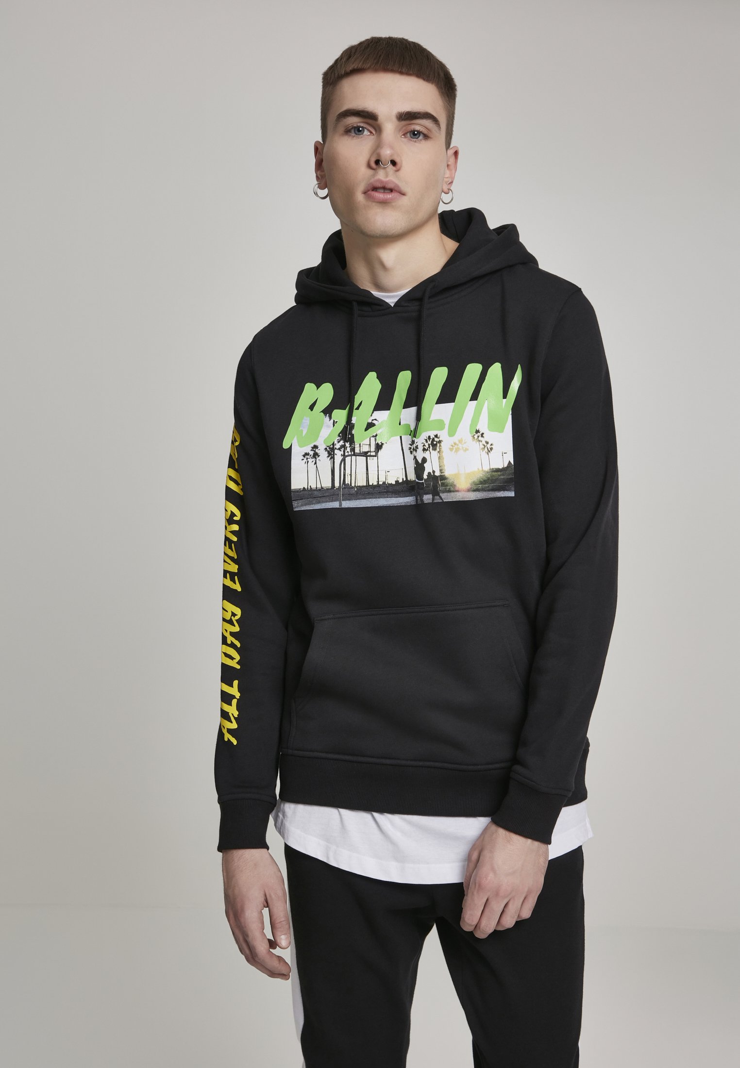 Mister Tee ALL DAY BALLIN Hoodie blackZwart Zalando.nl Mister Tee BALLIN Hoodie blackZwart Zalando.nl
