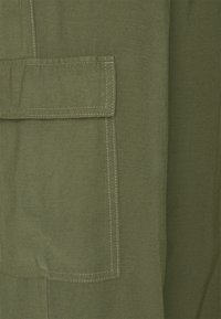 ONLY Petite Kalhoty - khaki