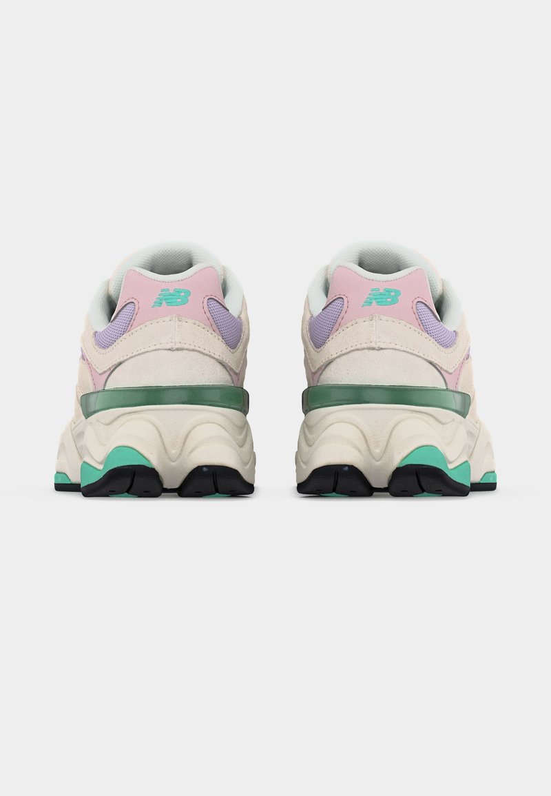 adidas gazelle silver green womens Adidas Crazychaos 2000 Womens Shoe