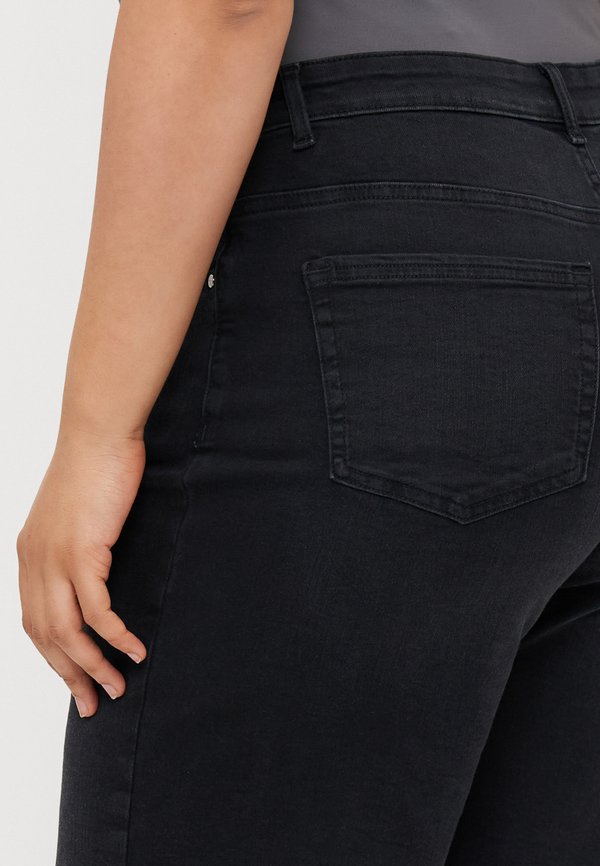 CARWILLY - Denim shorts3