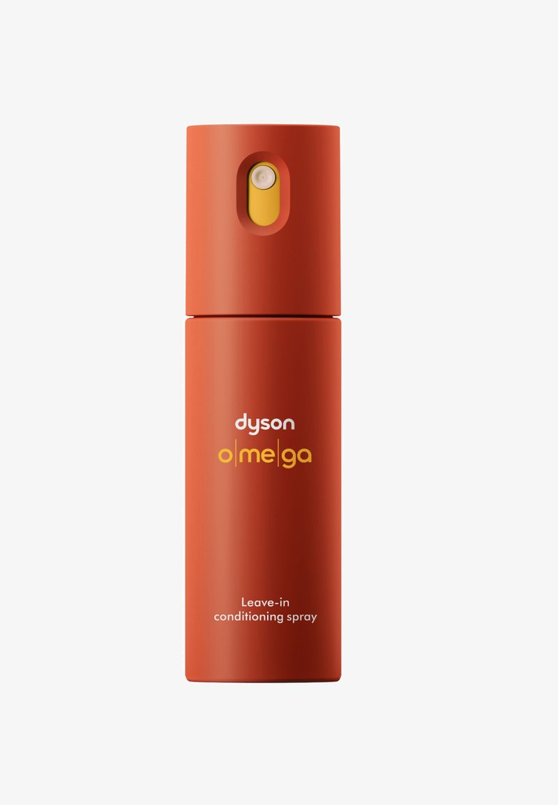 Spray condizionante leave-in Dyson Omega, contenitore cilindrico opaco arancione, ugello spray giallo, etichetta con testo bianco sul davanti.