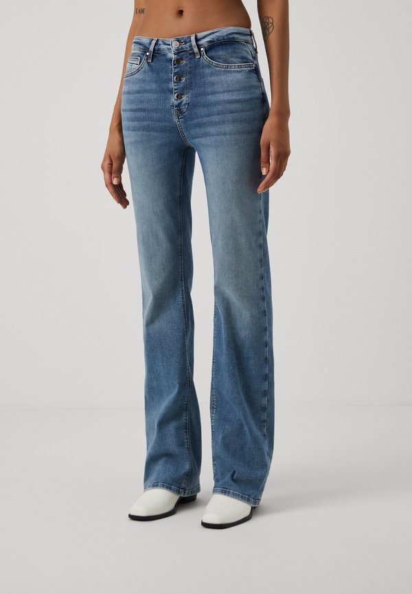 ONLPOSH SLIM FLARED BOX TAI - Bootcut jeans