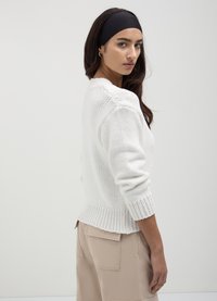 Calliope SCOLLO A V - Strickpullover - bianco