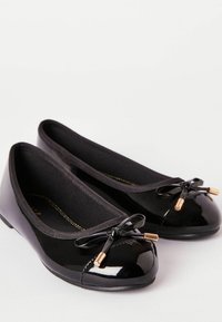 Lipsy SCHOOL - REGULAR FIT - Bailarinas - black
