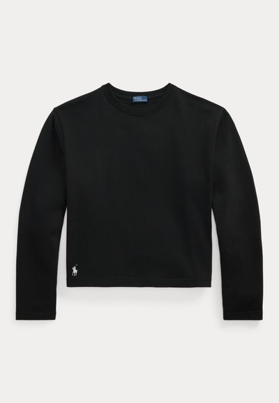 Fekete hosszú ujjú, kerek nyakú póló, alul balra kis fehér hímzett logóval és kék címkével a gallér belsejében.