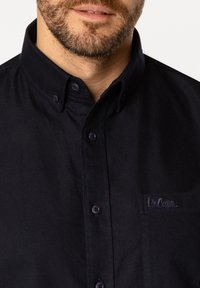 Lee Cooper LARS OXFORD granatowy