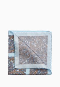 Sidenfickduk med ett blått paisleymönster och bruna och beige detaljer, kantad med en ljusblå satinrand.