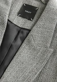 Next REGULAR FIT - HERRINGBONE TAILORED - Bleiseri - black white