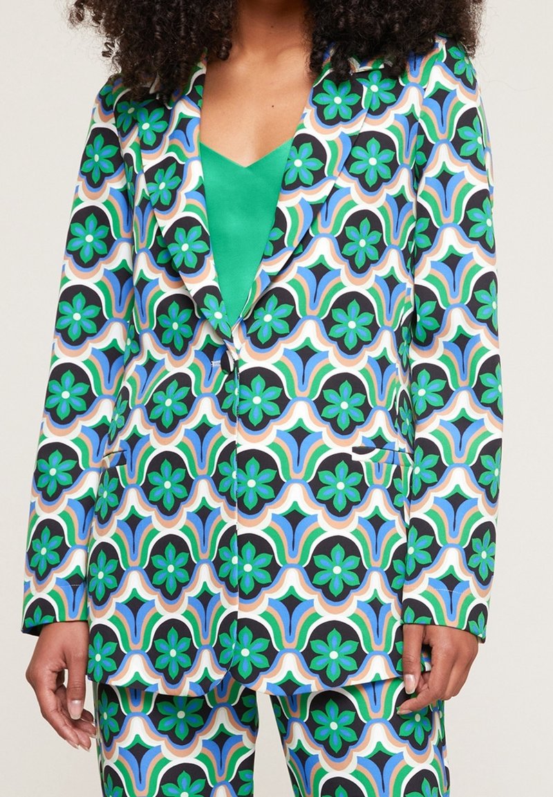 Motivi Manteau court - green