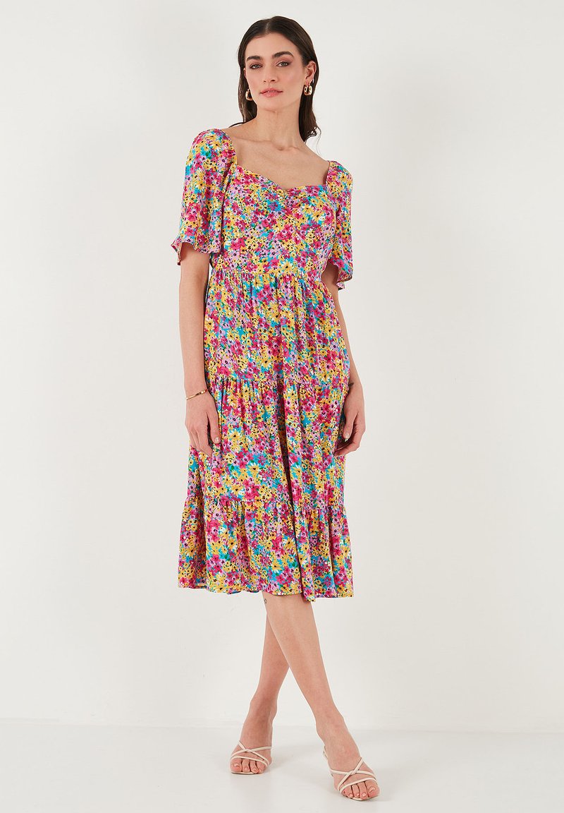 LELA Day dress - fuchsia