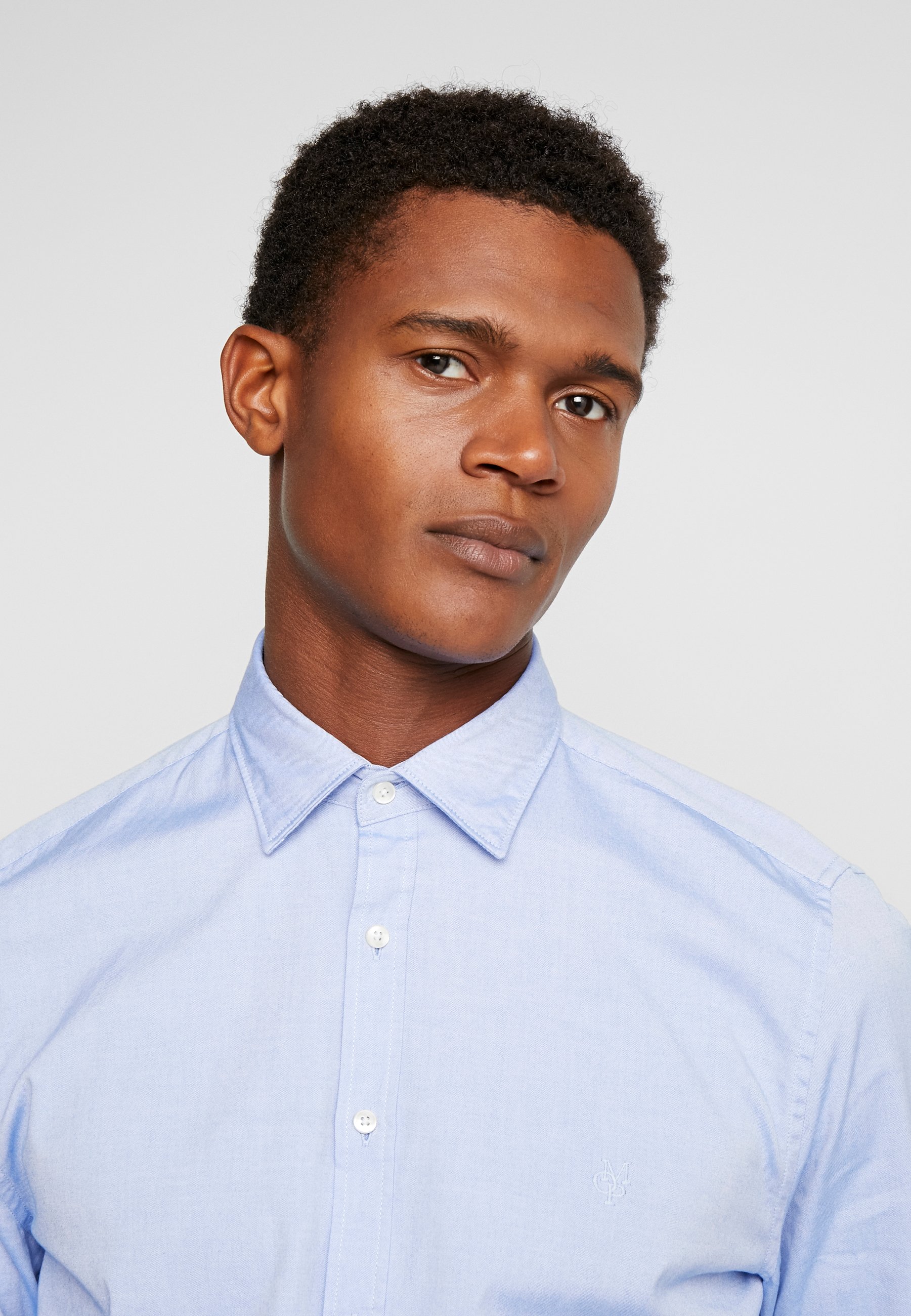 Herren CAMBRIDGE SHAPED FIT KENT COLLAR - Hemd Herren CAMBRIDGE SHAPED FIT KENT COLLAR - Hemd