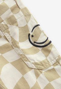 Next SET - Top s dlhým rukávom - neutral checkerboard