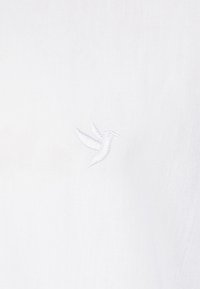 Felix Hardy Skjorter - white
