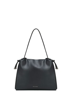 Czarna skórzana torebka na ramię z marszczonymi bokami, cienkim paskiem i małym logo "Wittchen" umieszczonym na środku dolnej części przodu.