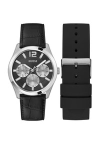 Orologio con cinturino in pelle nera e gomma, cassa in acciaio inox silver, quadrante testurizzato nero, sub-quadranti argentati e indici delle ore in evidenza. Include un display per la data.