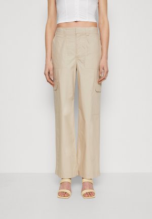 Cotton On SCOUT PANT - Cargo trousers - washed sand