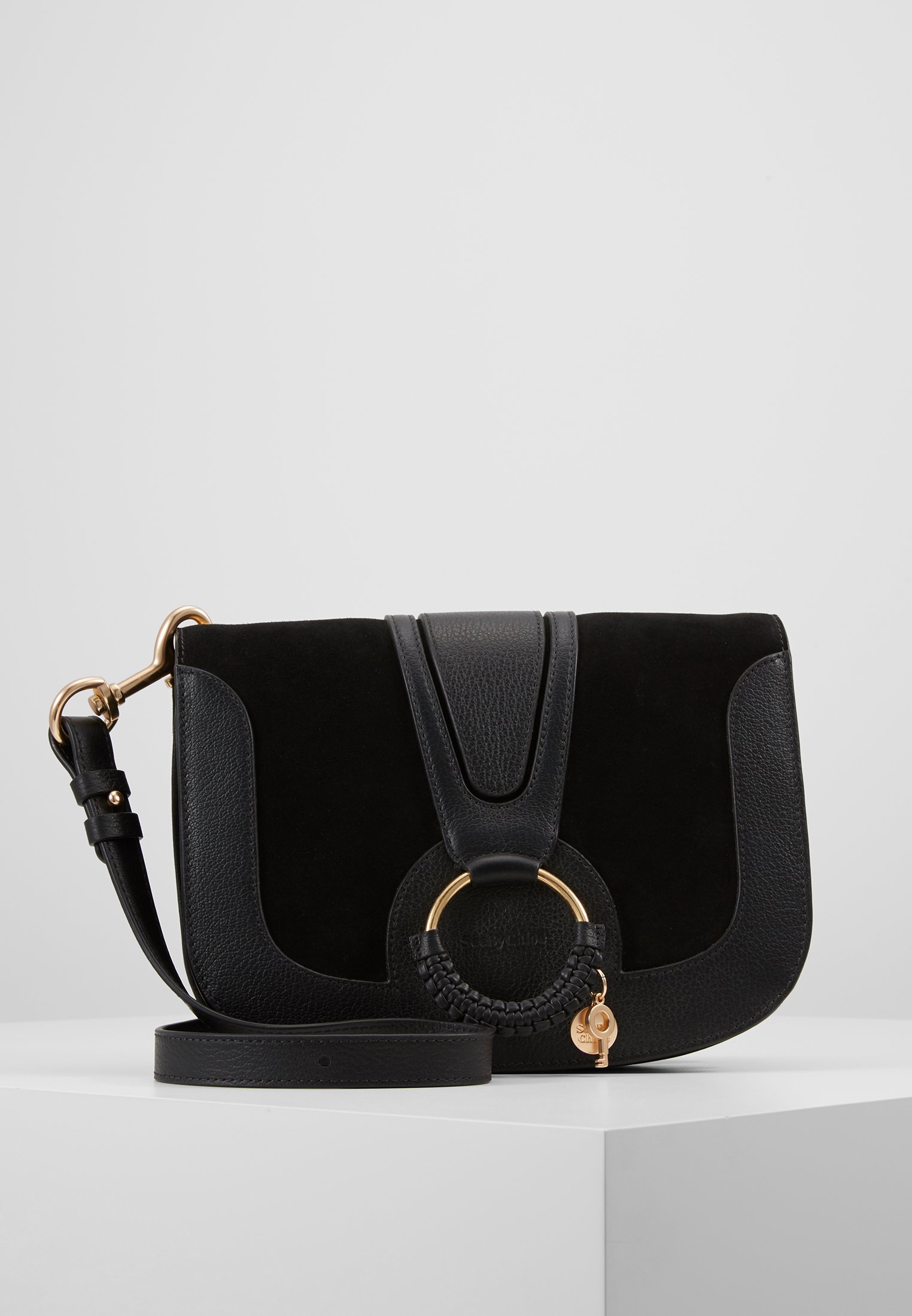 See by Chloé HANA MEDIUM Skulderveske blacksvart See by Chloé HANA MEDIUM Skulderveske black Zalando.no