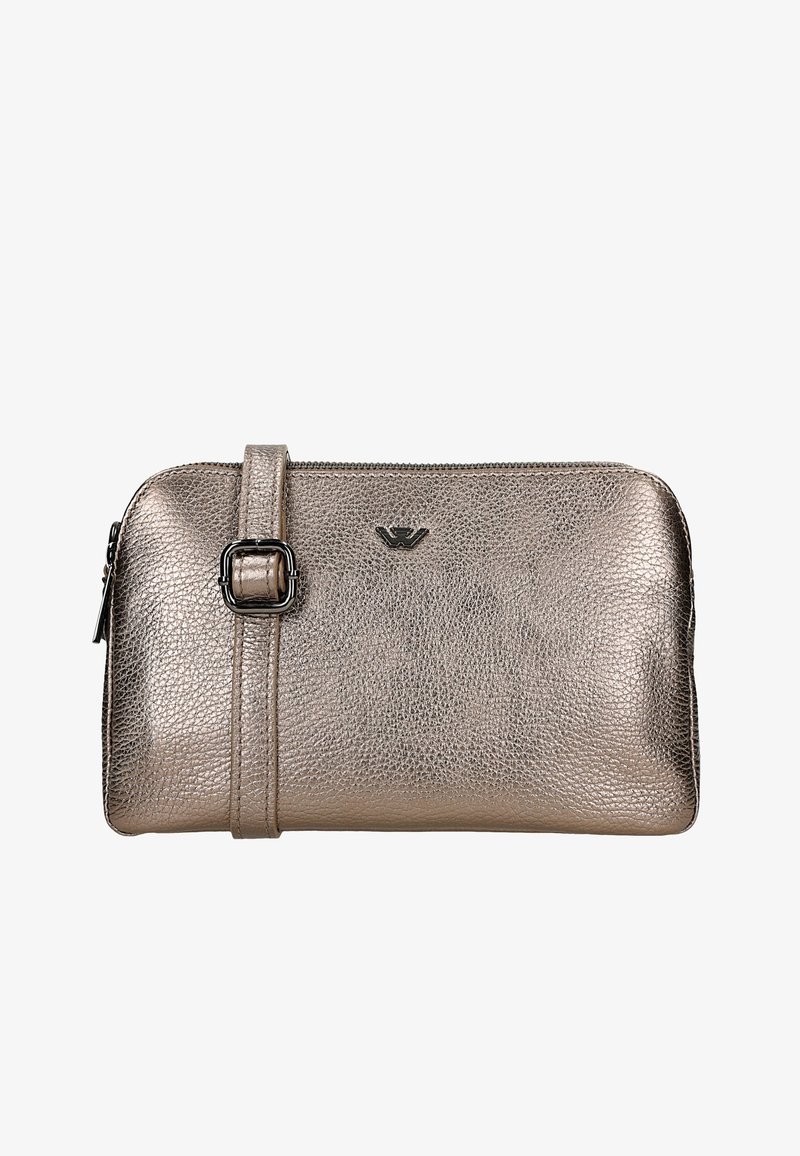 Borsa a mano in pelle bronzo metallizzato con superficie strutturata, chiusura con zip e tracolla con dettaglio di fibbia quadrata.