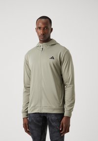 adidas Performance TRAIN ESSENTIALS CAMO FULL ZIP - Chaqueta de entrenamiento - silver pebble