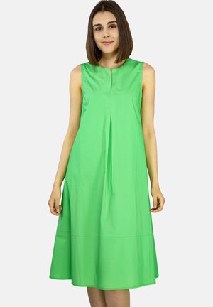 Robe de jour - gruen
