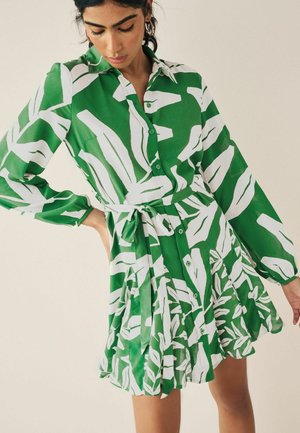 Next Sukienka koszulowa - khaki green and white leaf print