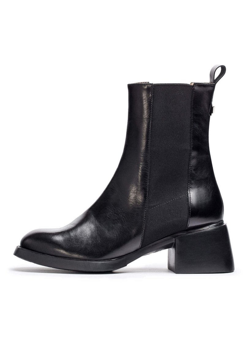 wonders black ankle boots