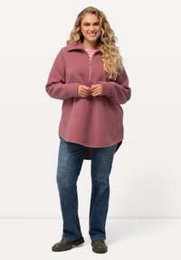 Ulla Popken FLEECESHIRT MIT ZIPPER - Felpa in pile - berry