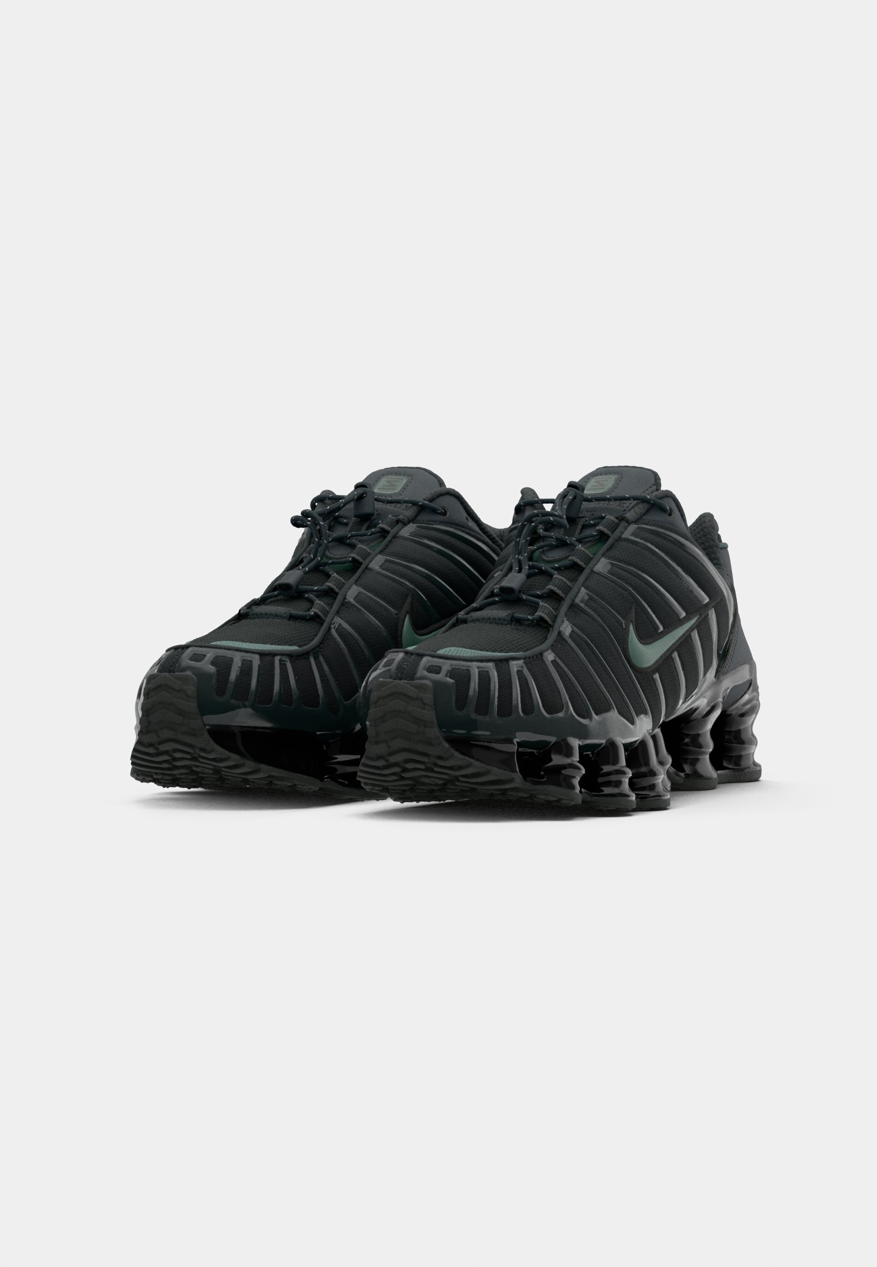 nike shox 12 springs