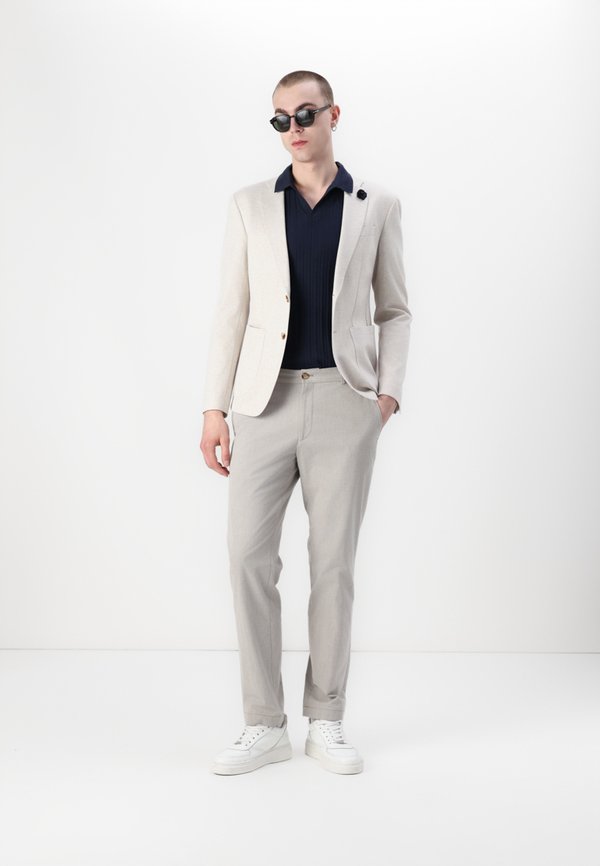 HOVEREST - Blazer jacket - open beige3