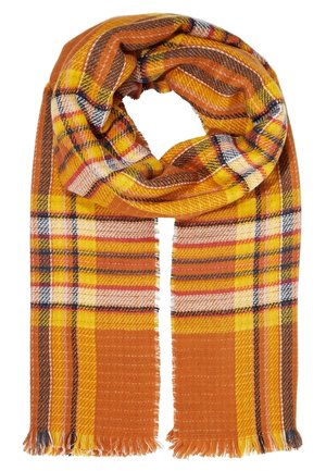 Miękki, tkany szalik o frędzlach na brzegach, z wzorem w kratę w kolorach żółtym, pomarańczowym, brązowym, białym i czarnym, ułożony w pętlę.