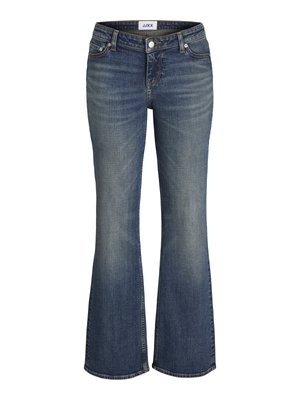 Jeans de ganga azul com ligeira descoloração nas coxas e joelhos, com botão e zipper na frente, estilo de perna bootcut.