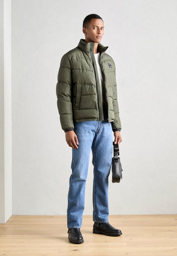 REGULAR FIT IN TECHNO WITH ECOPADDING DUPONT SORONA WITH METAL LOGO ON RUBBER PATCH - Winter jacket - dark khaki3