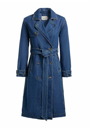 Lange donkerblauwe denim trenchcoat met dubbele rij knopen, tailleband, brede reverskraag en manchetten met banden.