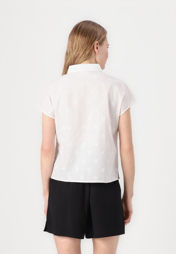 EMBROIDERED SHIRT - Button-down blouse4