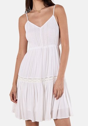 Apricot, Robe de jour - white