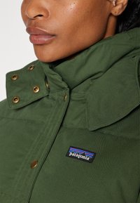 Patagonia PARKA - Geacă cu puf - torrey pine green